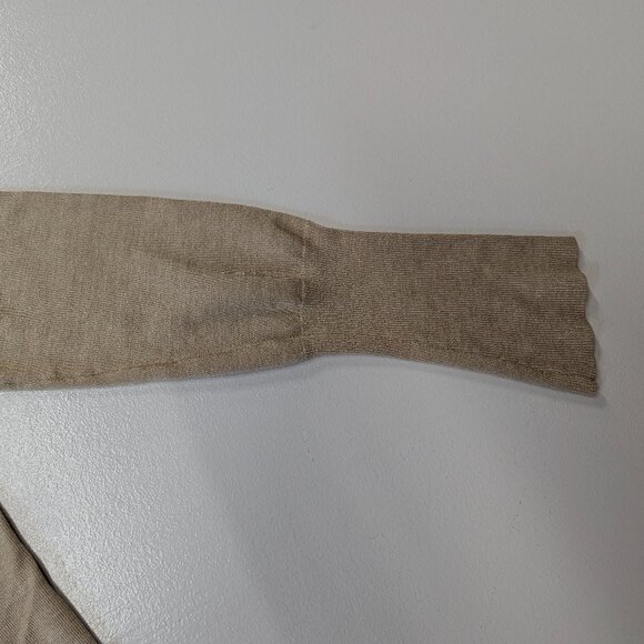 NWT Banana Replublic Silk Blend Sweater Size Small Color Tan - Picture 3 of 10